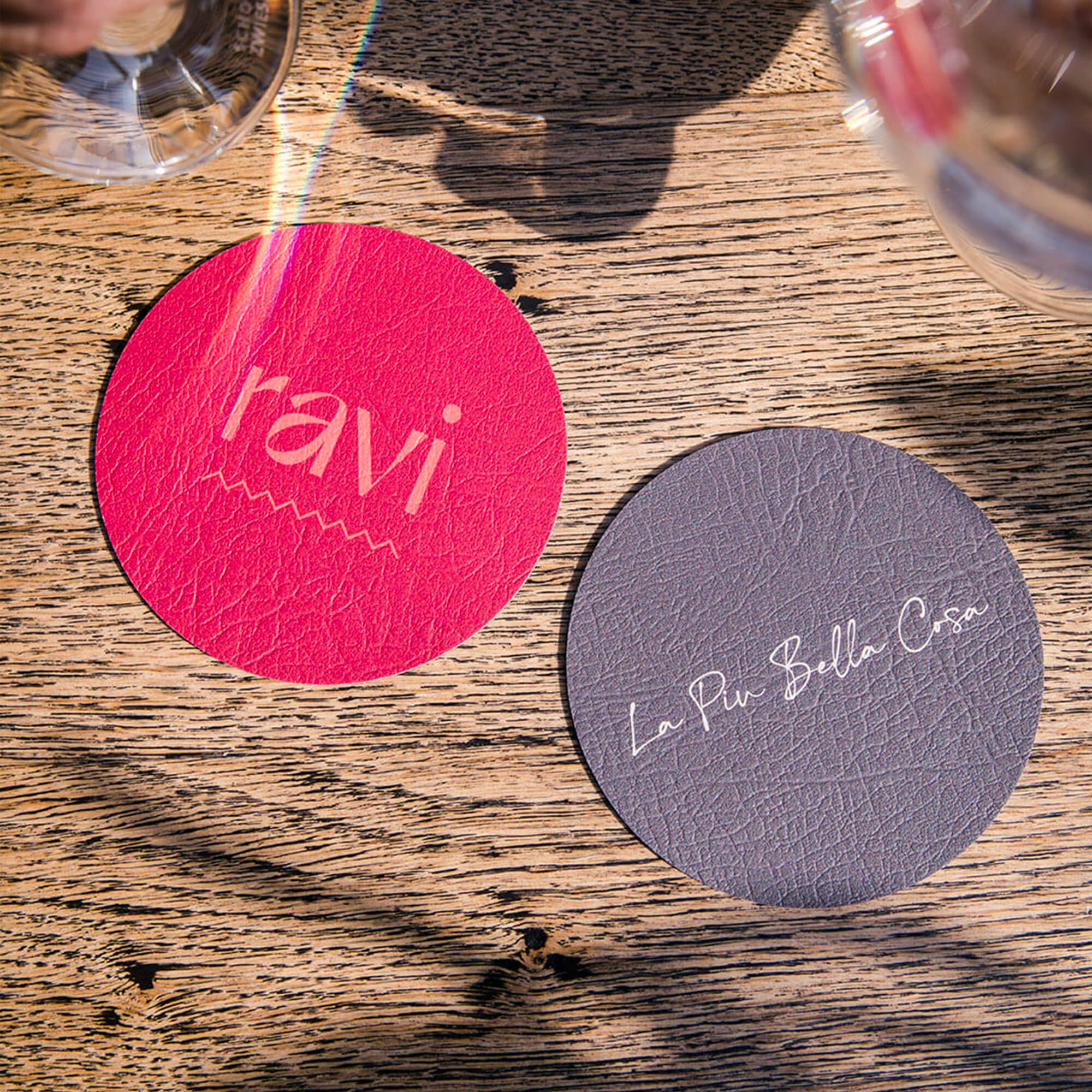 Dessous de verre en cuir artificiel