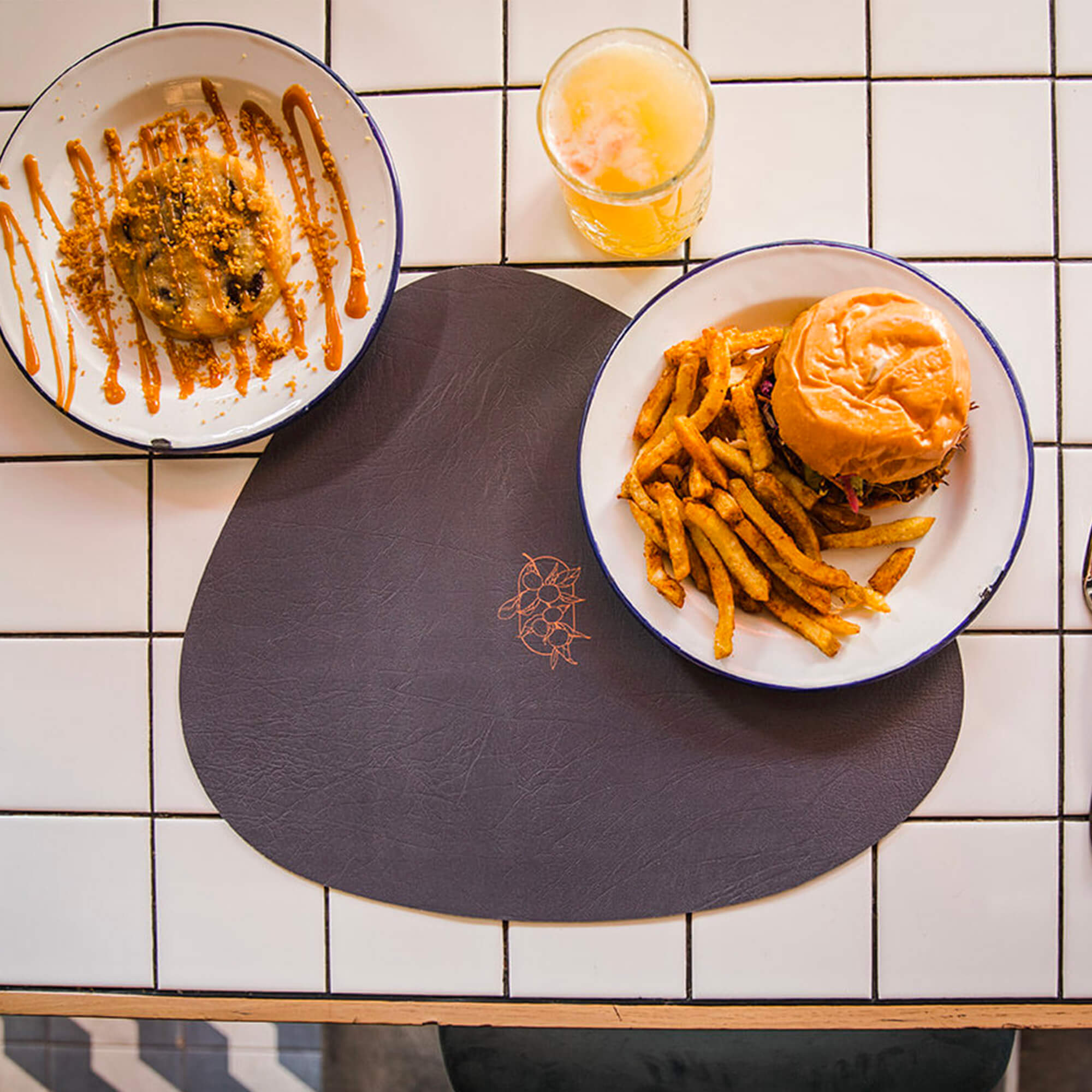 Sets de table en cuir artificiel