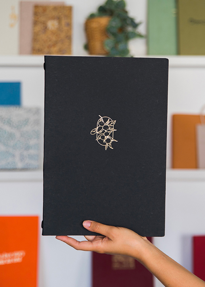 Protège-menu souple en carton kraft