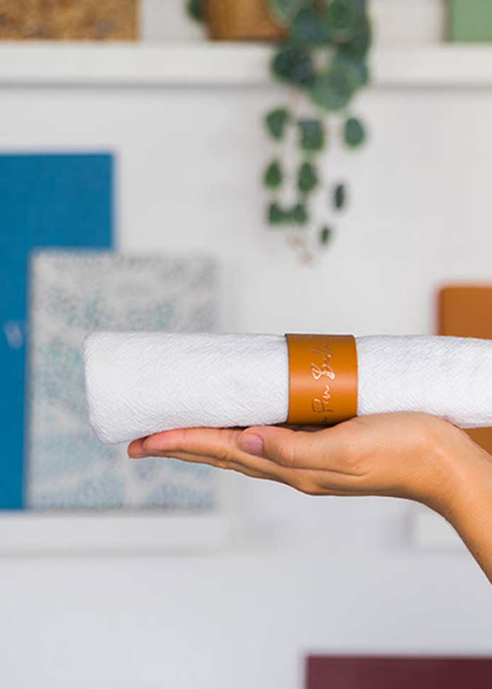 Ronds de serviette en cuir recyclé