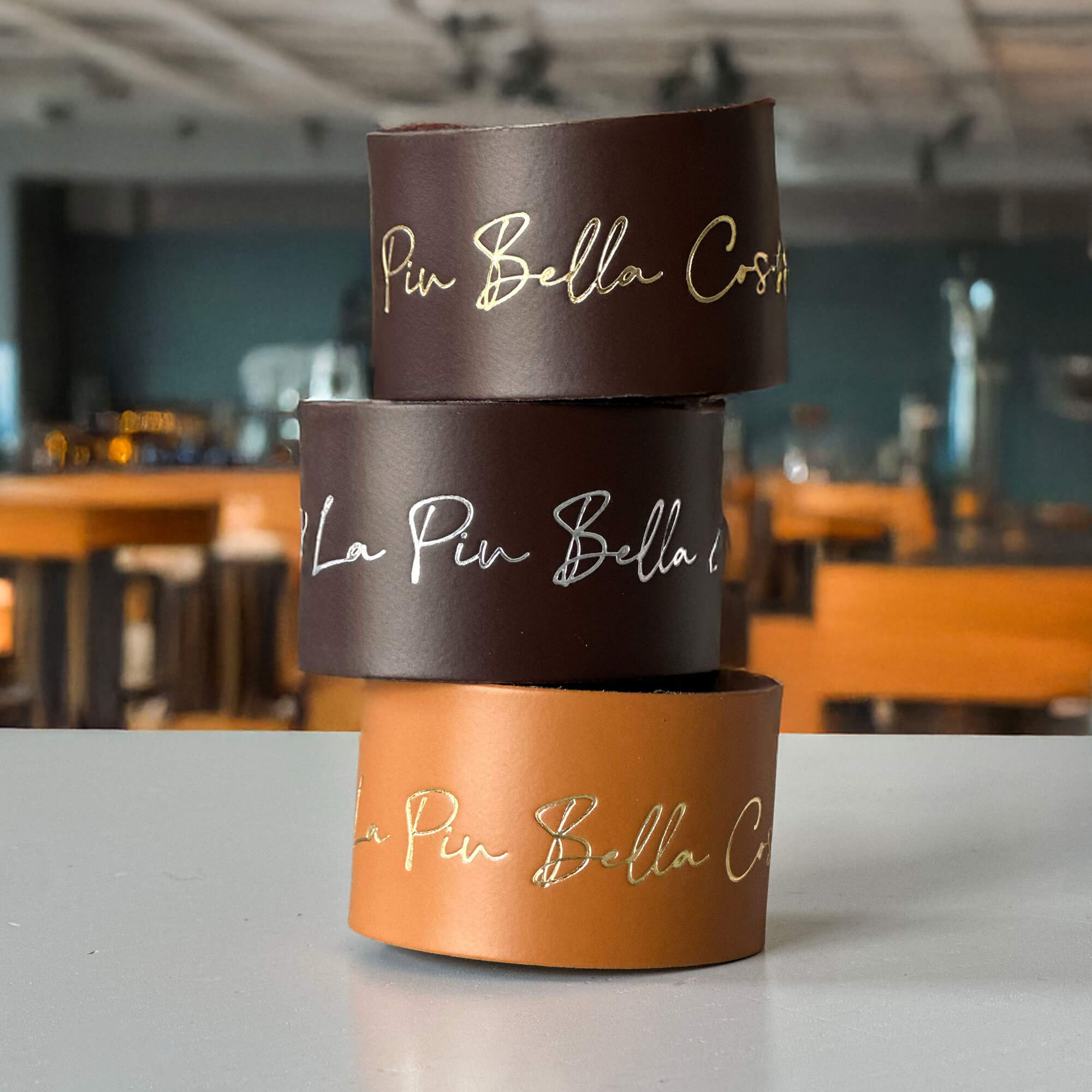 Ronds de serviette en cuir recyclé