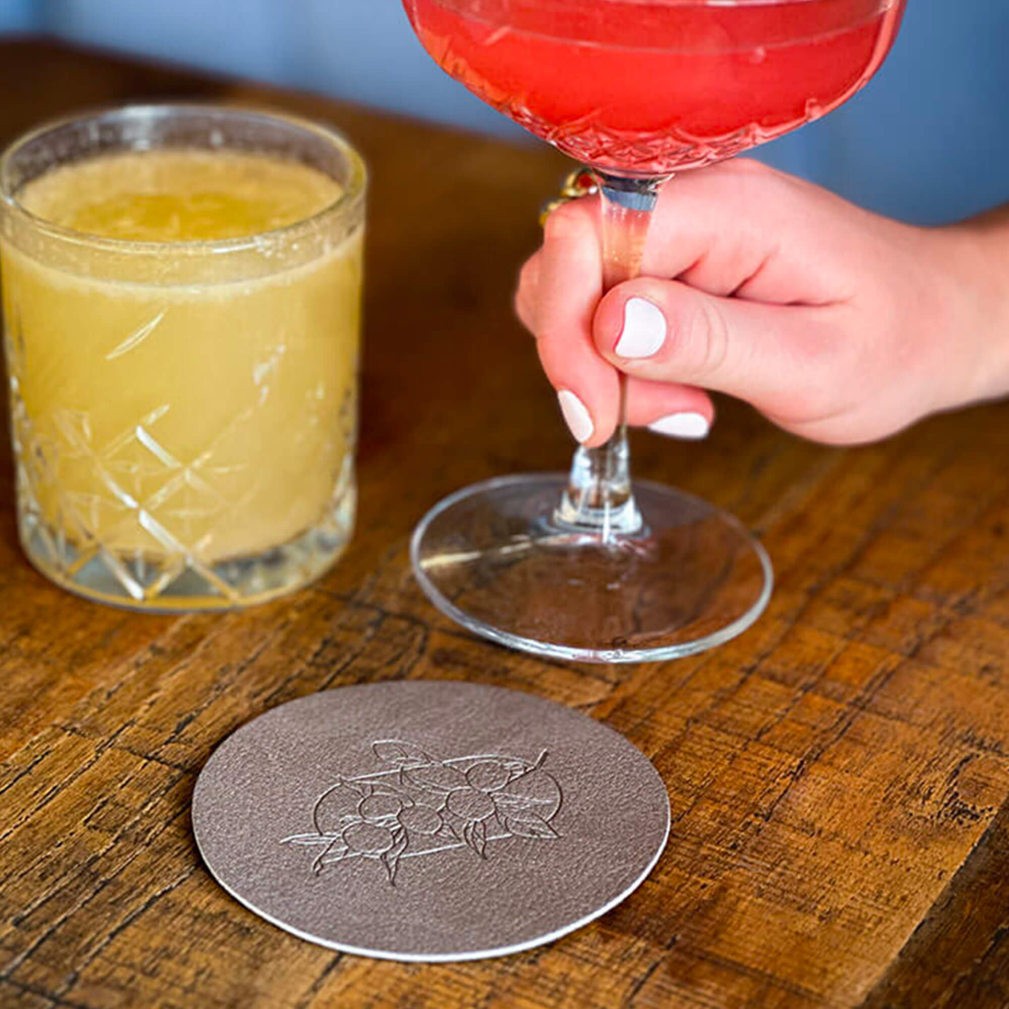 Dessous de verre en simili-cuir grainé