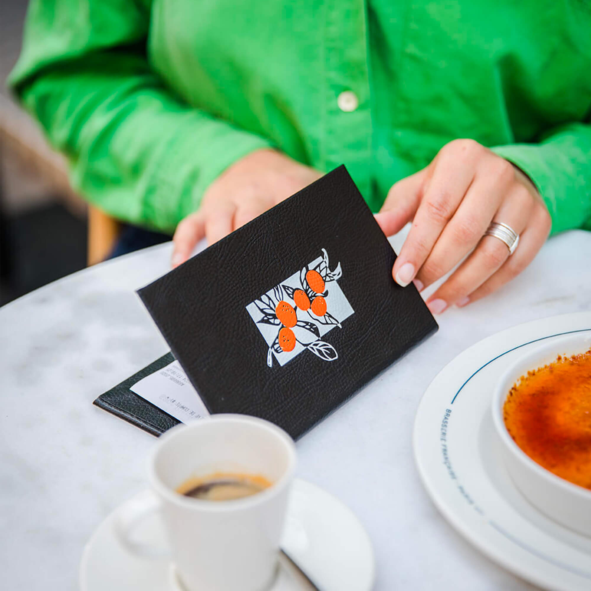 Porte-addition rigide en simili-cuir grainé