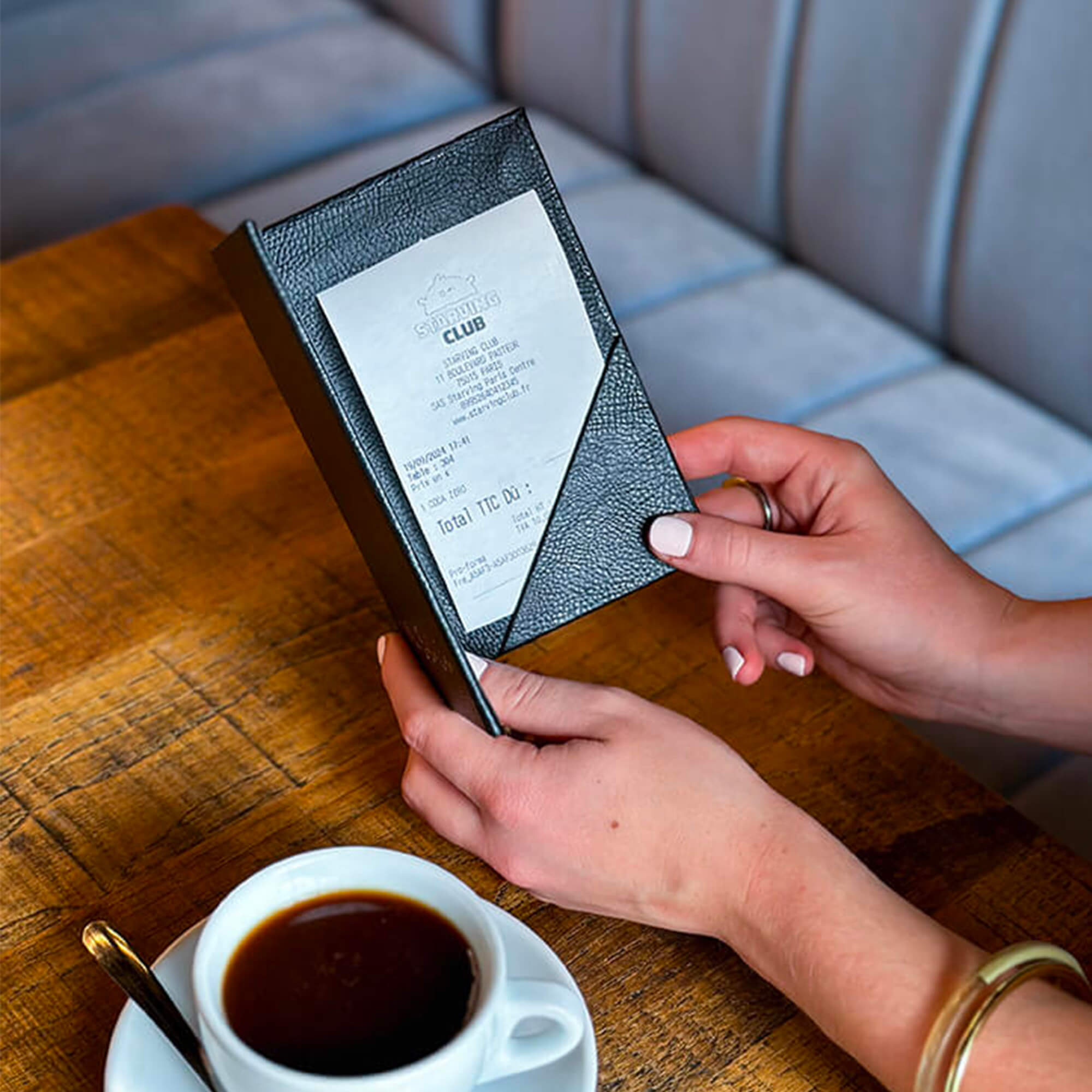 Porte-addition rigide en simili-cuir grainé