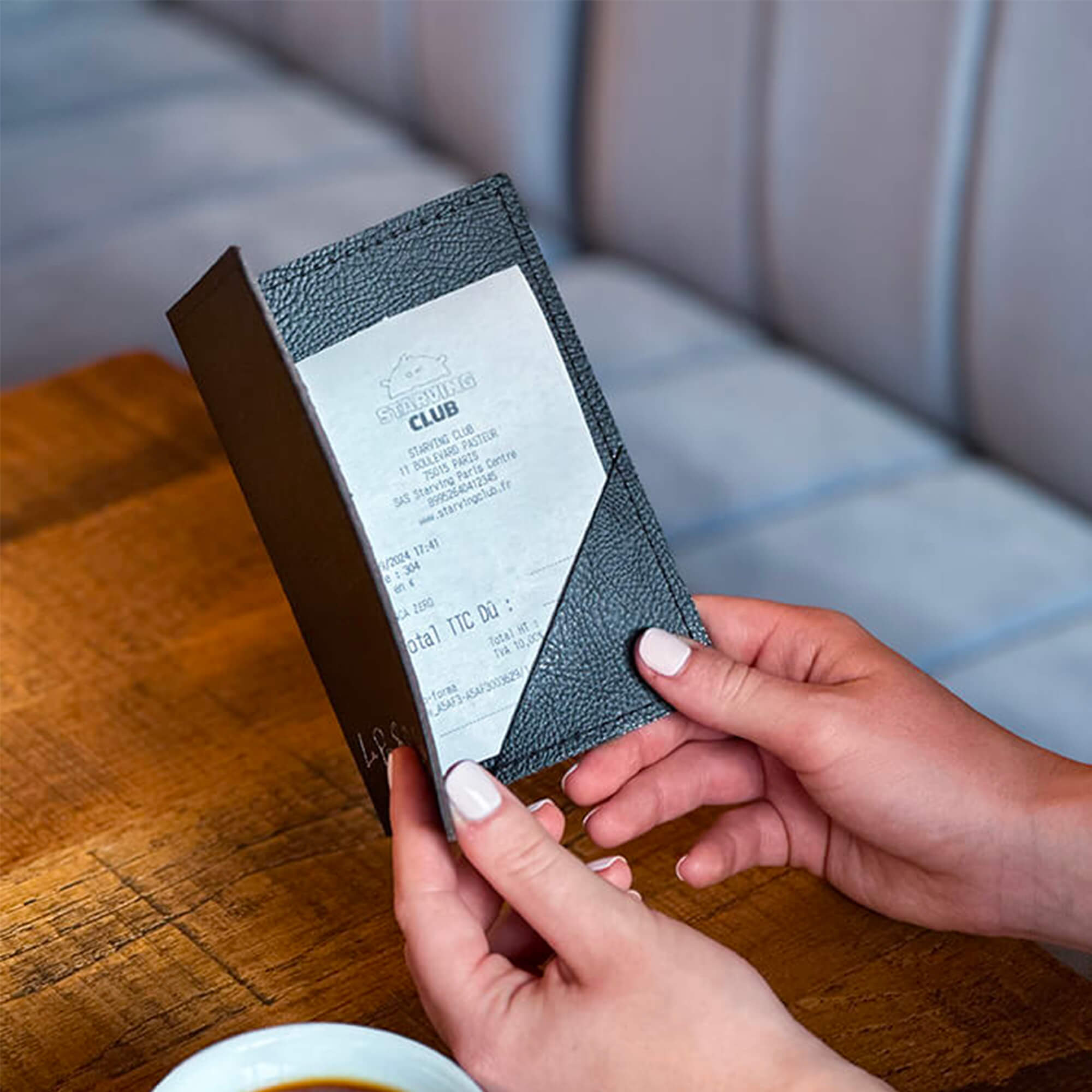 Porte-addition souple en simili-cuir grainé