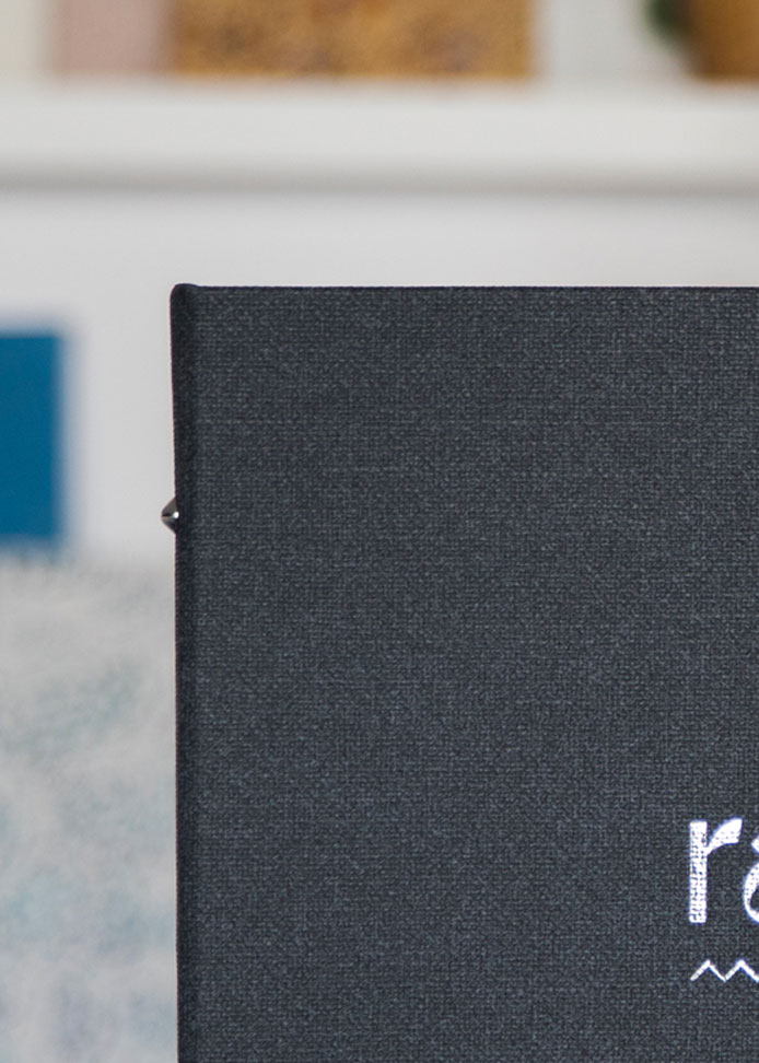 Protège-menu rigide façon toile de jute