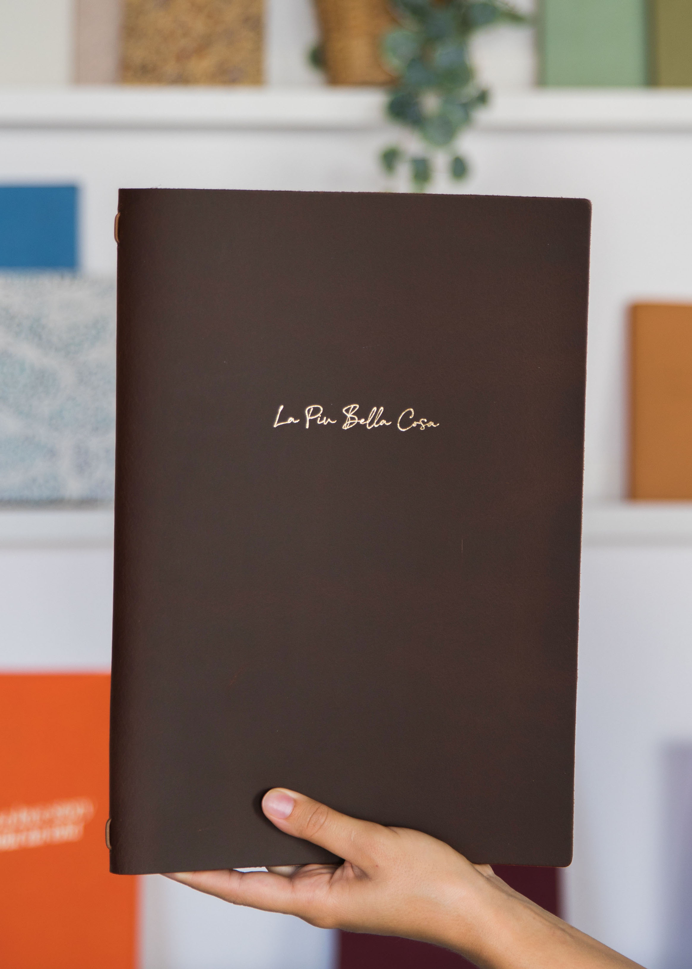 Protège-menu souple en cuir véritable