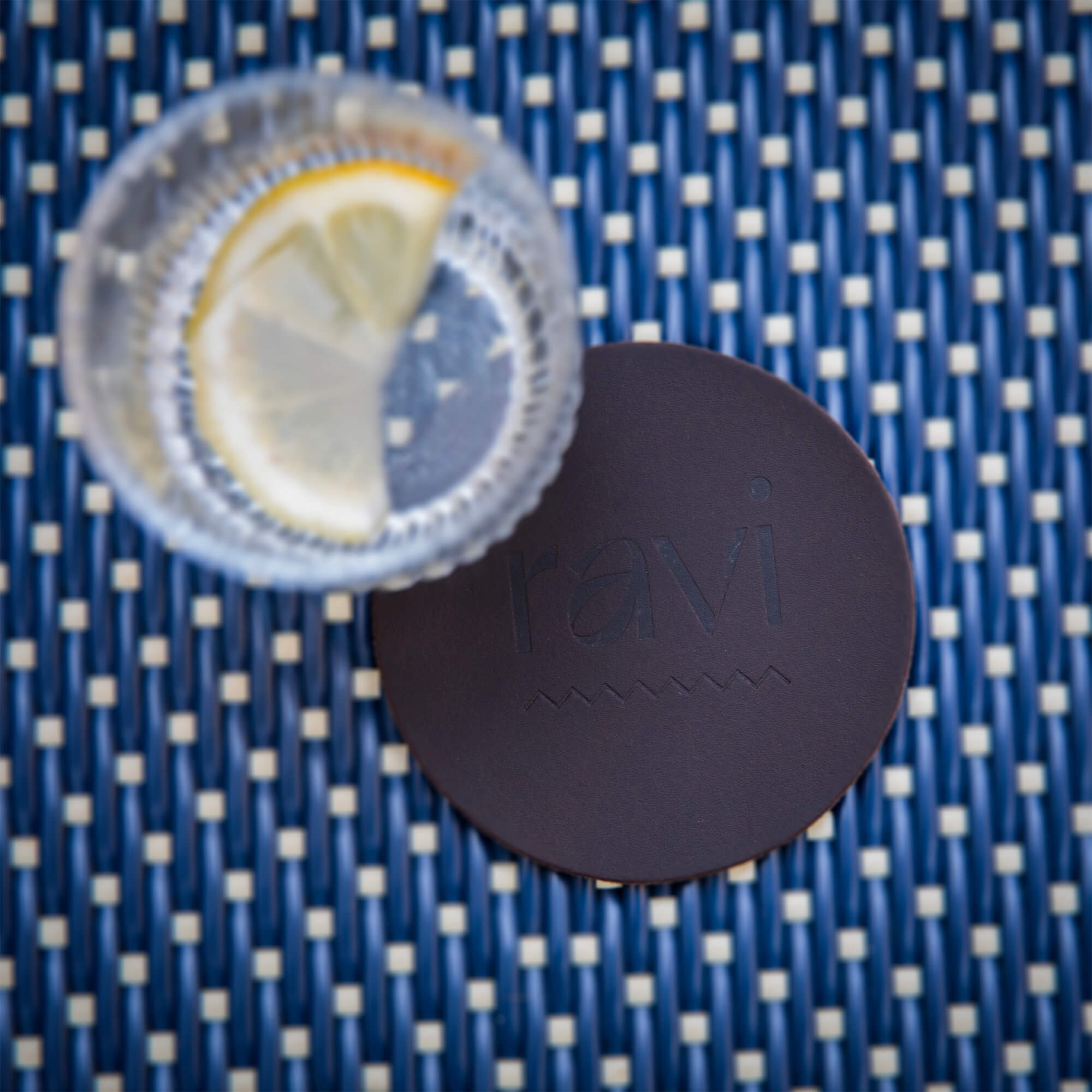 Dessous de verre en cuir véritable