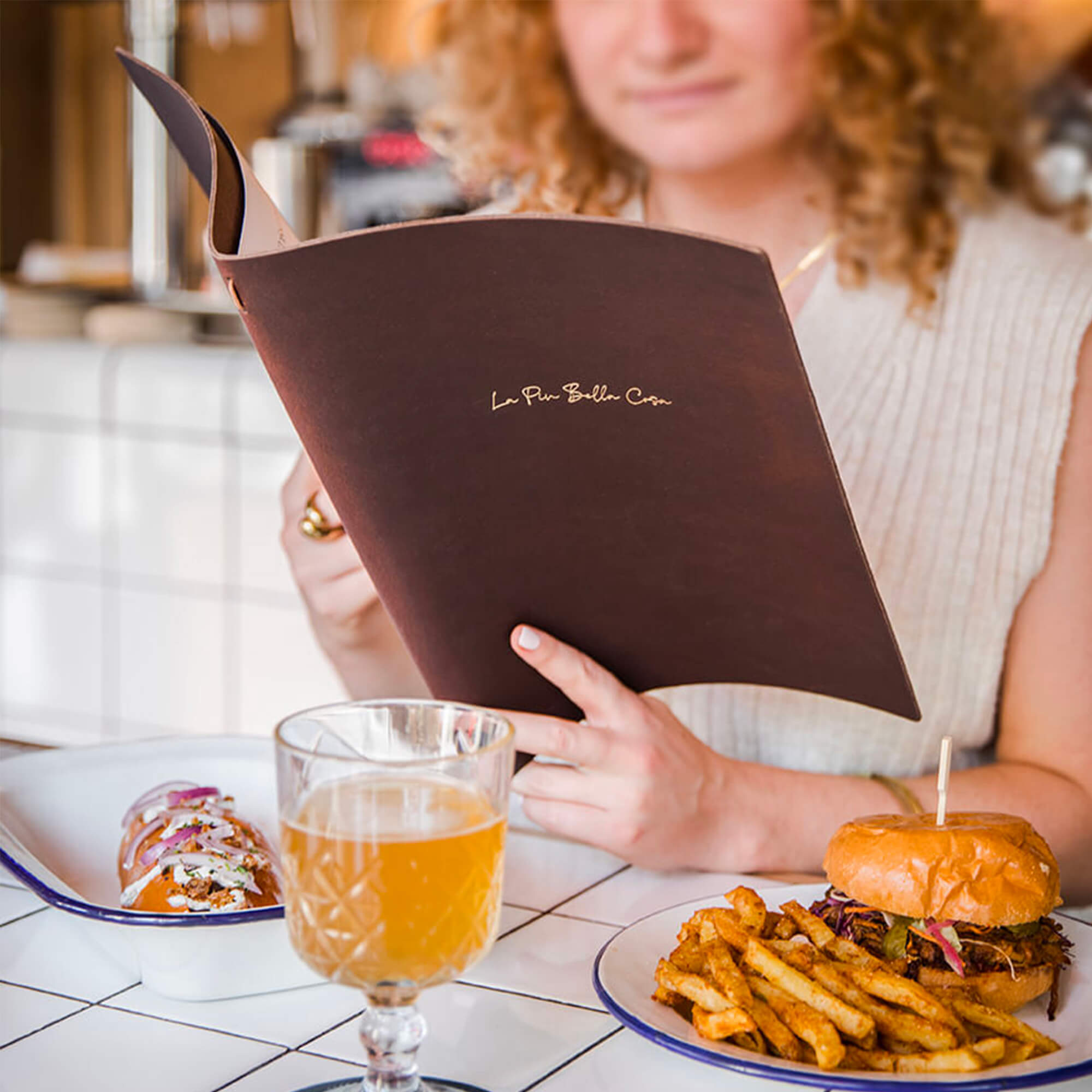 Protège-menu souple en cuir véritable